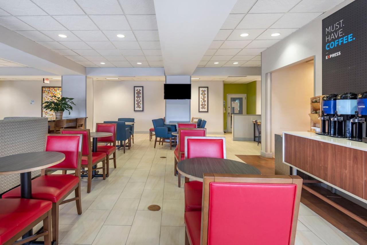 Holiday Inn Express Charlotte West - Gastonia By Ihg Eksteriør bilde